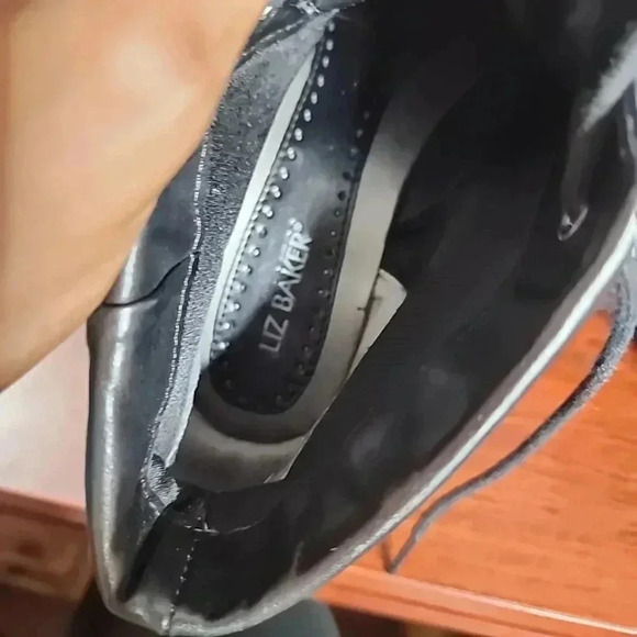 Liz Baker Vintage booties. Size 7 M - Picture 7 of 11